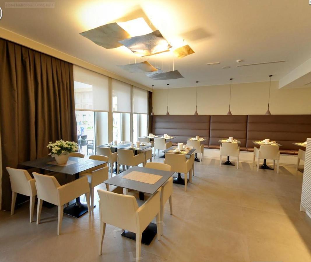 Hotel Metropole Grado Bagian luar foto